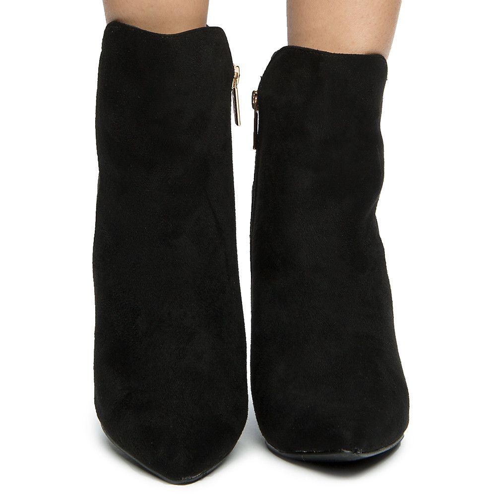 ANNIKA-10 ANKLE BOOT 5 ANNIKA-10 ANKLE BOOT