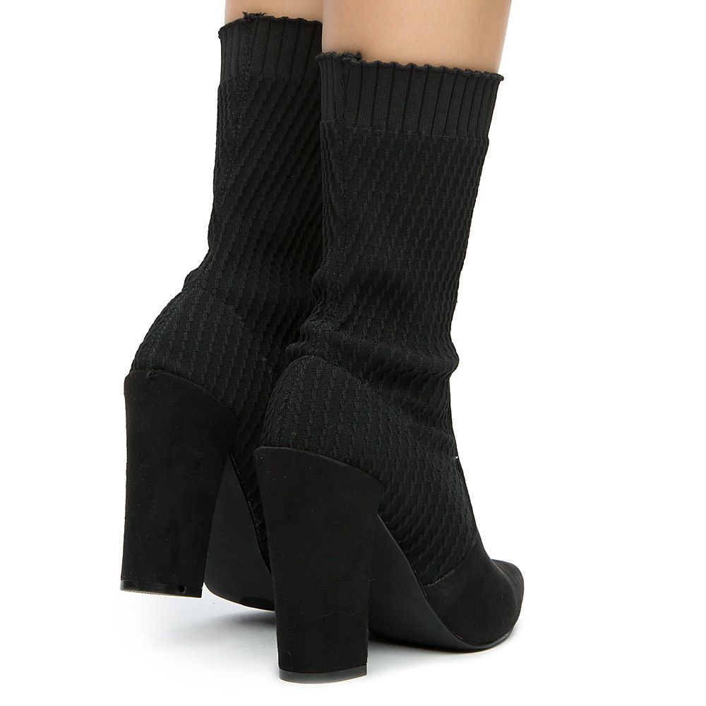 ANNIKA-14 ANKLE BOOT 4 ANNIKA-14 ANKLE BOOT