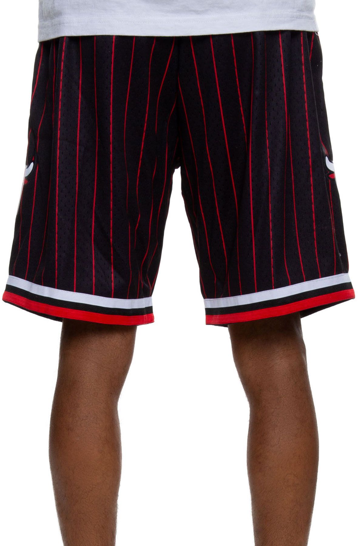 CHICAGO BULLS SWINGMAN SHORTS 3 CHICAGO BULLS SWINGMAN SHORTS