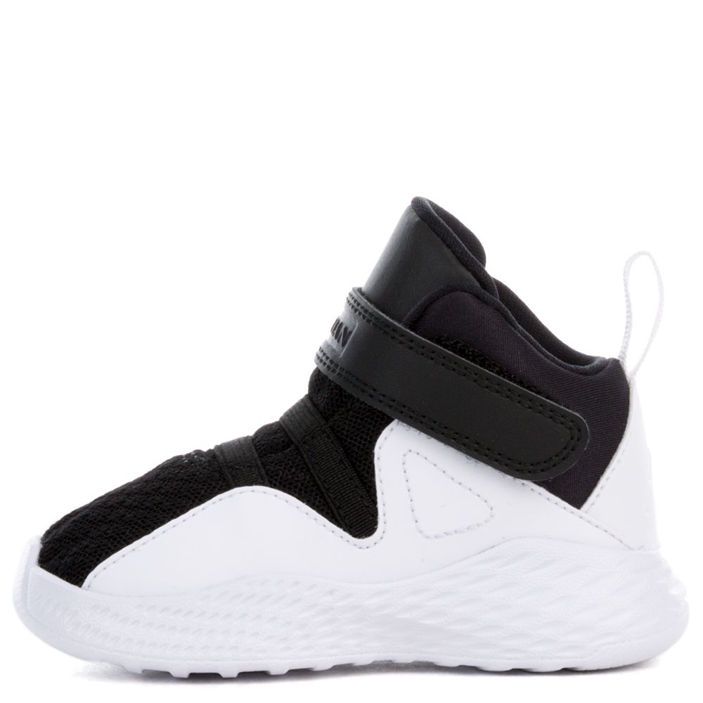 4819da5b-ca82-4c5c-837d-18f8d759ec6d BLACK/HYPER PINK-WHITE