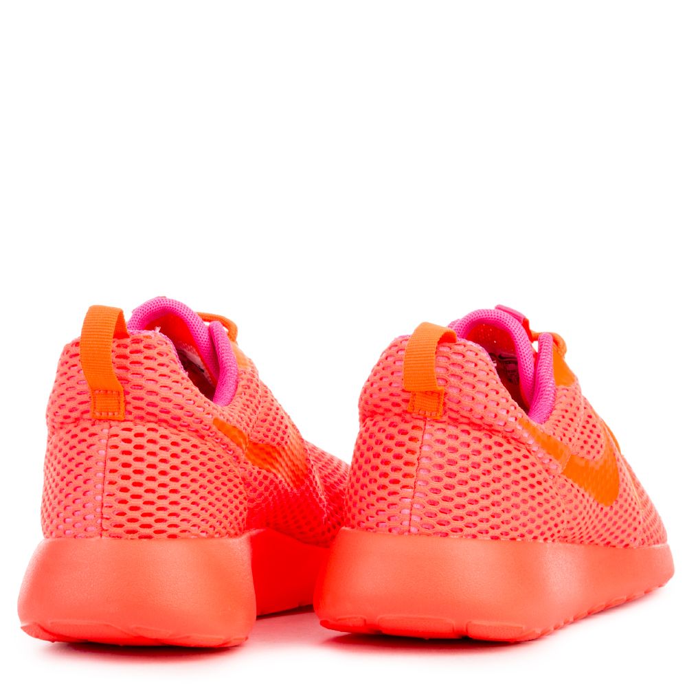 ROSHE ONE HYPERFUSE TOTAL CRIMSON/PINK BLAST/TOTAL CRIMSON 4 ROSHE ONE HYPERFUSE TOTAL CRIMSON/PINK BLAST/TOTAL CRIMSON