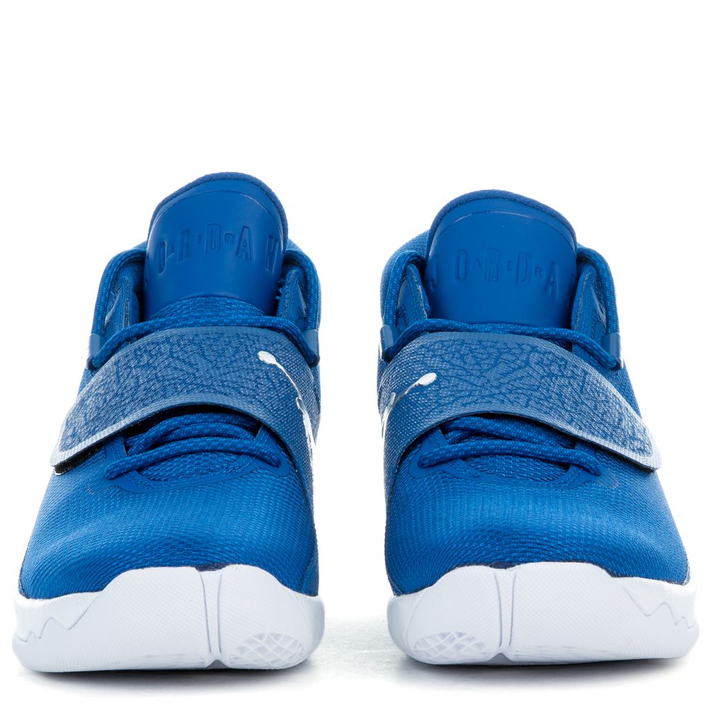 0c18f222-2f64-4db3-bec7-d7da4172acb7 TEAM ROYAL/METALLIC SILVER-WHITE 7 0c18f222-2f64-4db3-bec7-d7da4172acb7 TEAM ROYAL/METALLIC SILVER-WHITE