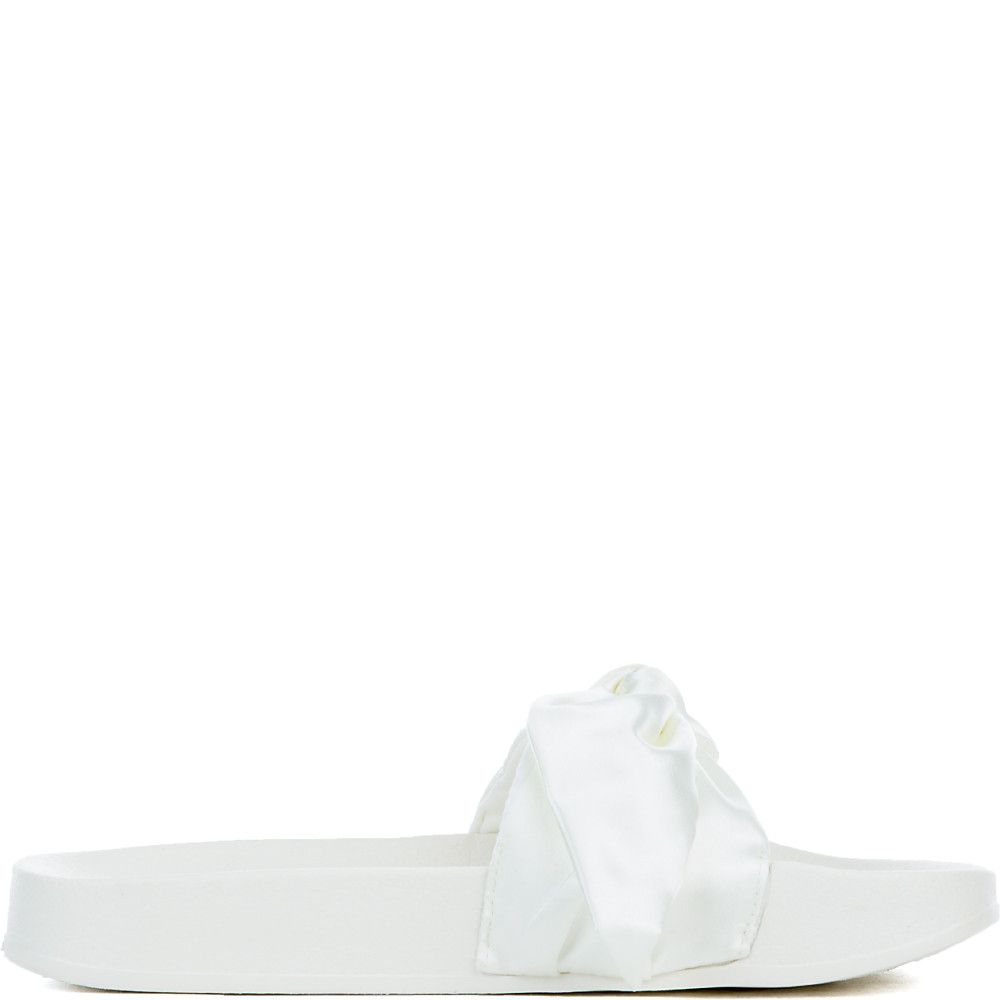 WMNS Bow Slide Flip Flop Marshmallow-Puma Silver 3 WMNS Bow Slide Flip Flop Marshmallow-Puma Silver