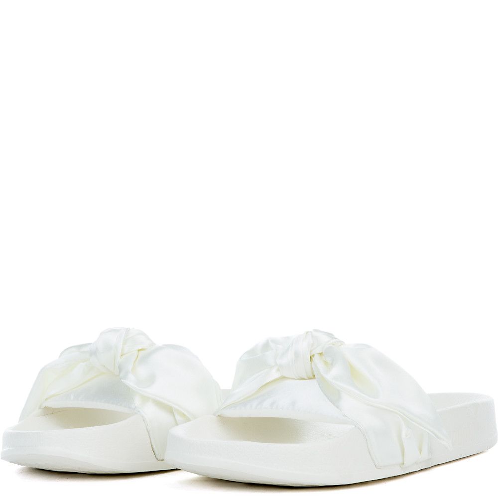 WMNS Bow Slide Flip Flop Marshmallow-Puma Silver 4 WMNS Bow Slide Flip Flop Marshmallow-Puma Silver