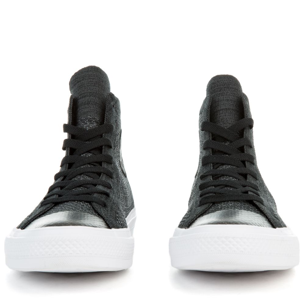 Chuck II FlyKnit Sneaker BLACK/WHITE 7 Chuck II FlyKnit Sneaker BLACK/WHITE