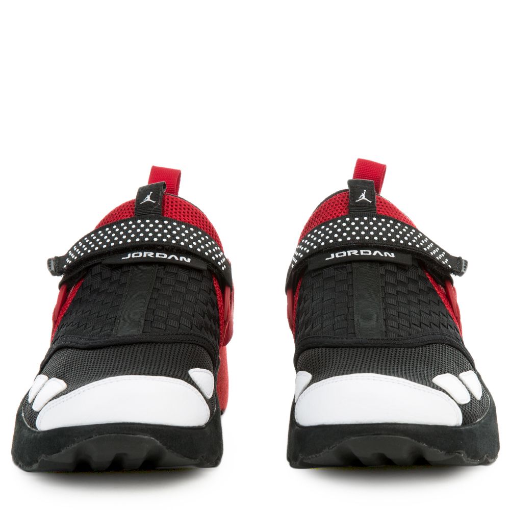 04934e9f-2a07-4ff4-af98-cae15b015a68 BLACK/WHITE-GYM RED 7 04934e9f-2a07-4ff4-af98-cae15b015a68 BLACK/WHITE-GYM RED