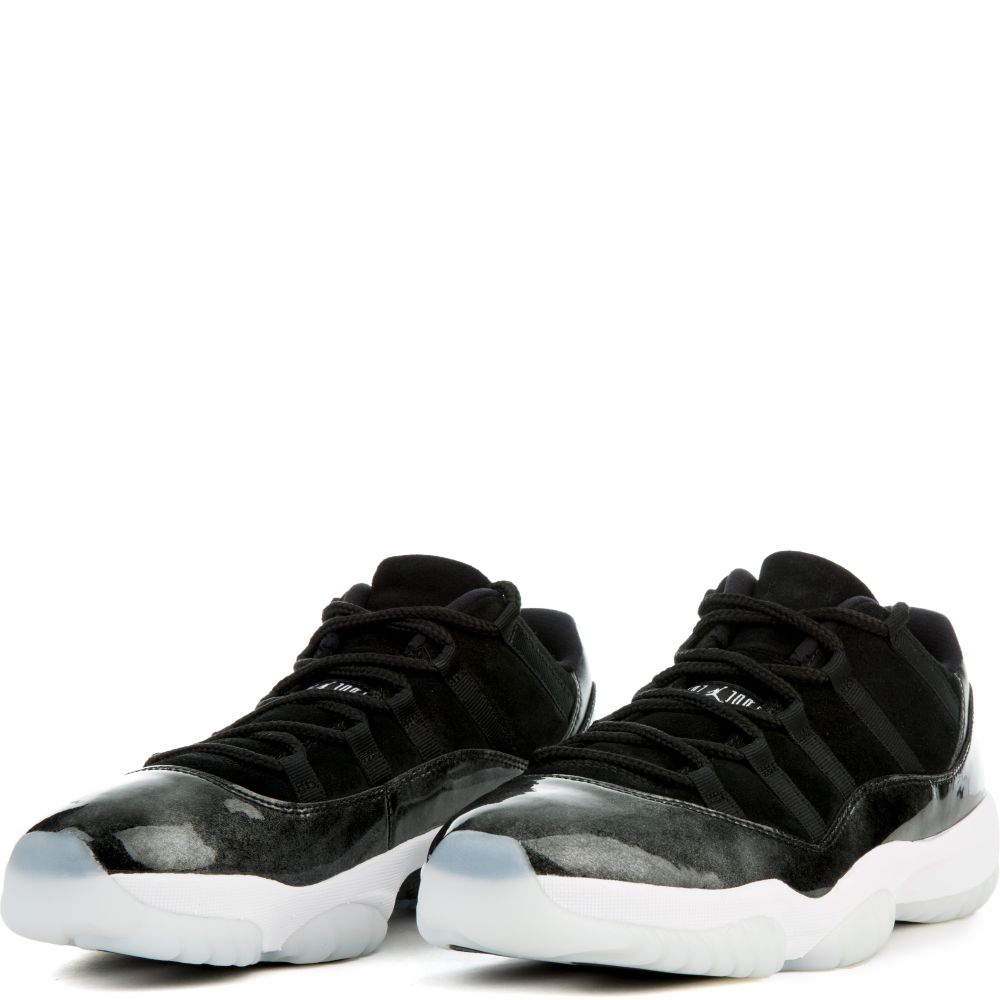 0d67cba8-b6ad-42b9-83de-fd5bf4a08e9f BLACK/WHITE-METALLIC SILVER 3 0d67cba8-b6ad-42b9-83de-fd5bf4a08e9f BLACK/WHITE-METALLIC SILVER