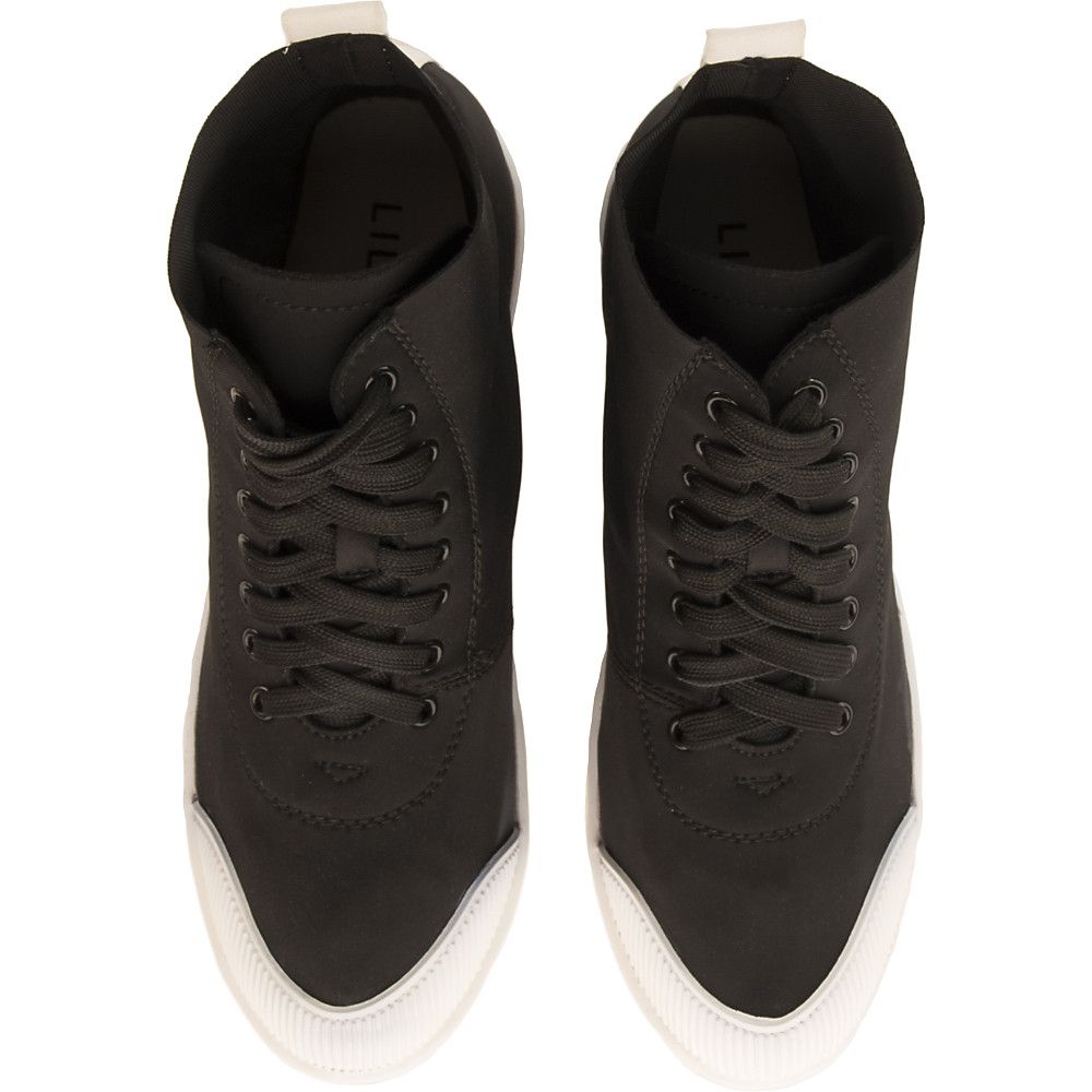 Capricorn-1 Casual Sneaker Black 6 Capricorn-1 Casual Sneaker Black