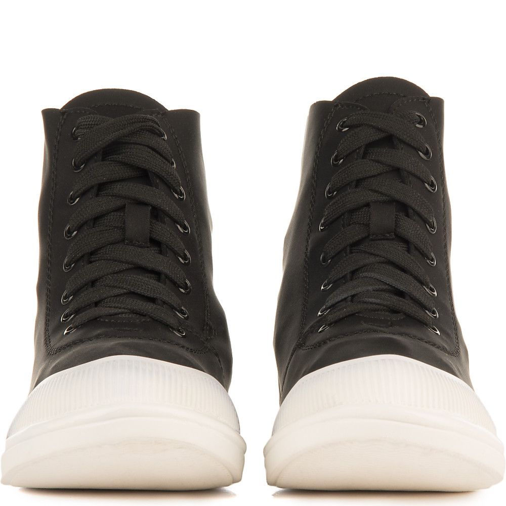 Capricorn-1 Casual Sneaker Black 7 Capricorn-1 Casual Sneaker Black