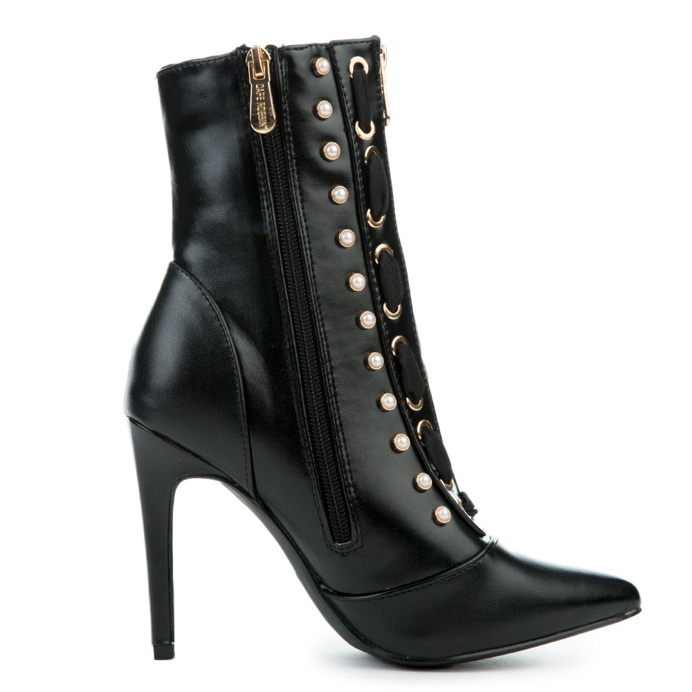 Cape Robbin Gigi-17 Black Bootie BLACK