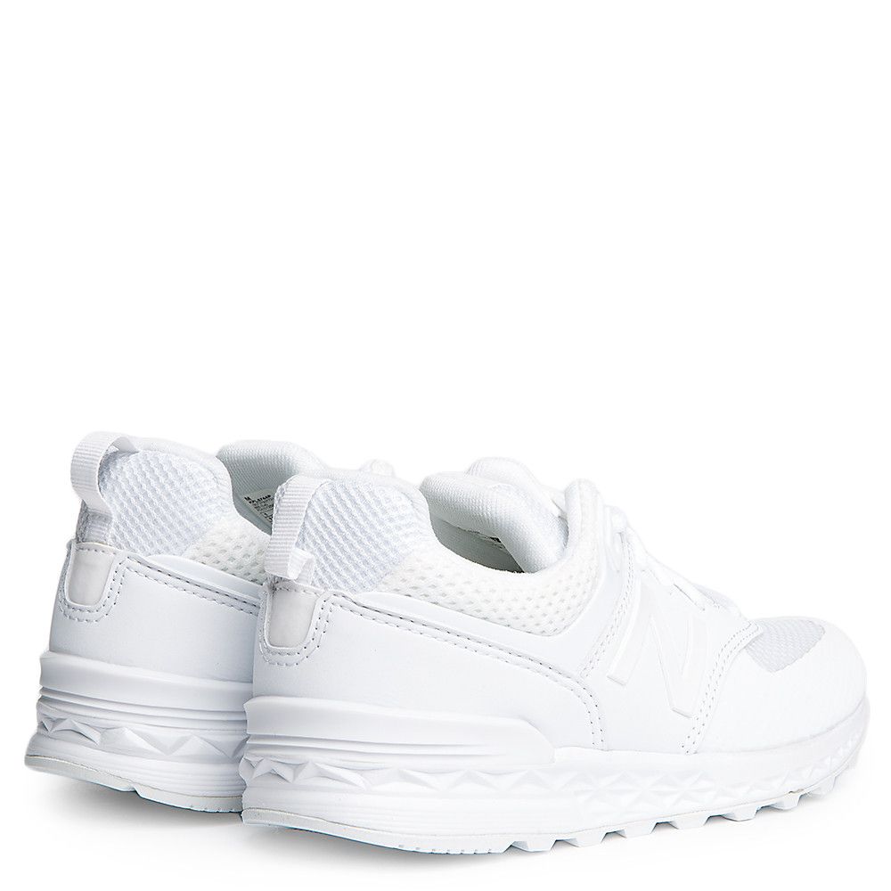Juniors 574 Sneaker WHITE/WHITE 4 Juniors 574 Sneaker WHITE/WHITE