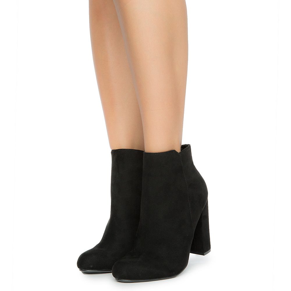 Living Booties BLACK