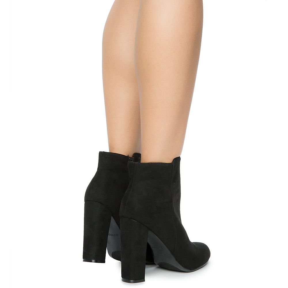 Living Booties BLACK